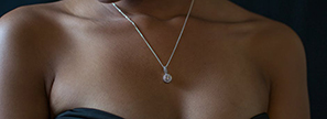 Des SMS pour des bijoux et des montres prestigieuses