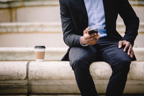 10 exemples de SMS à envoyer durant l'année pour votre business